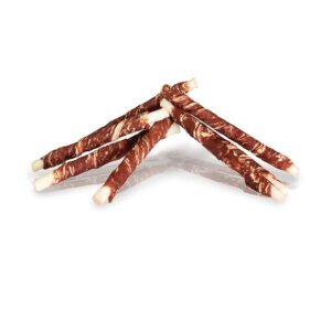 A04743 KIDDOG Mięso z wołowiny na paluchu bawolim 8mm/12cm 500g